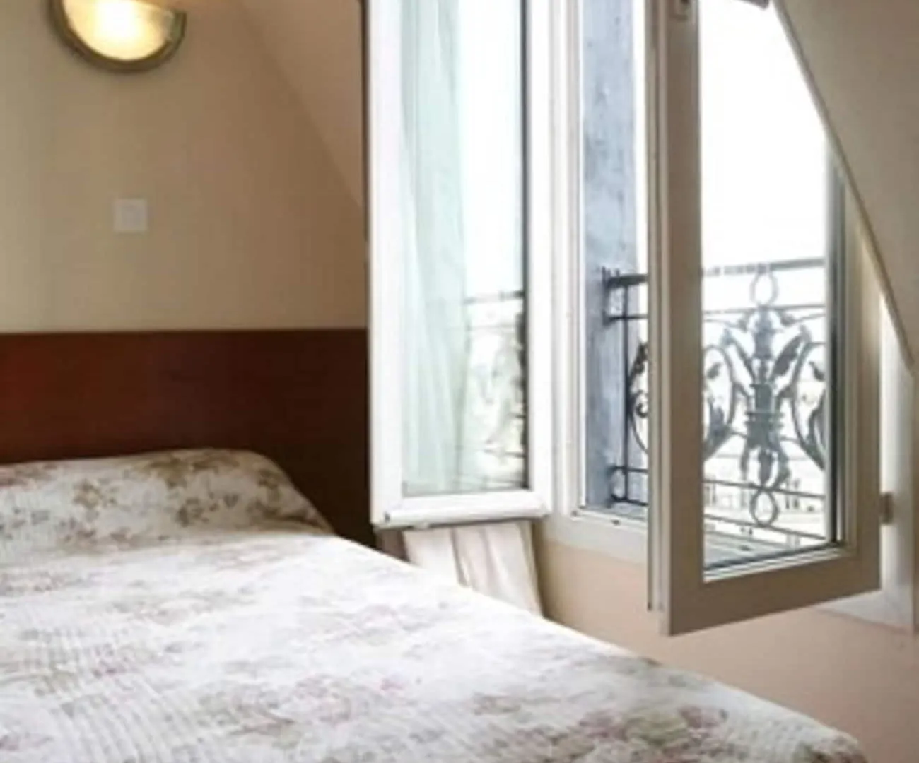 Grand Hotel De L'Europe Paris 2*,